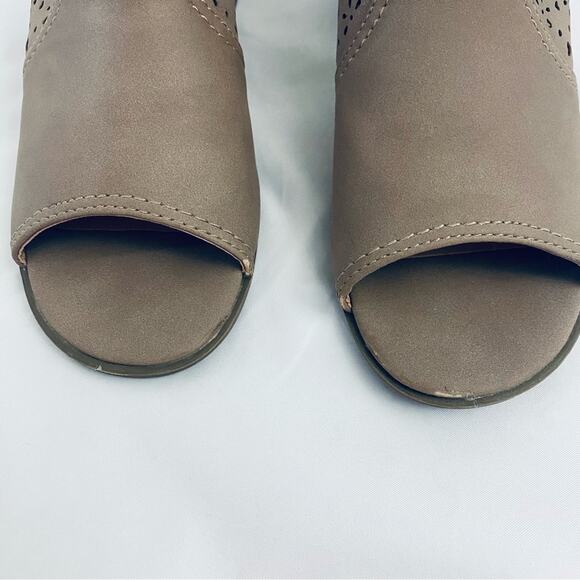 Nine West Girls Heeled Sandals Size 2.5 - Picture 3 of 10